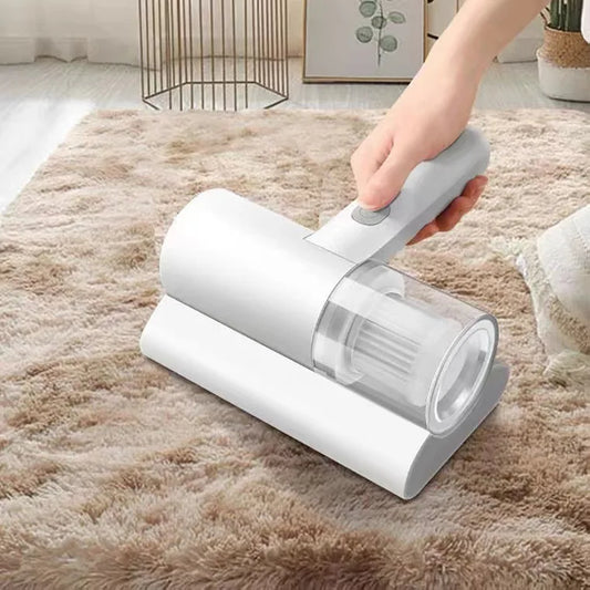 Mite removal device, household vacuum cleaner for families, UV sterilization device